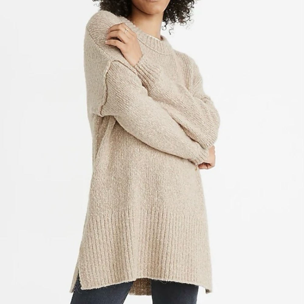 Made well tan Baxter Sweater Tunic in size large